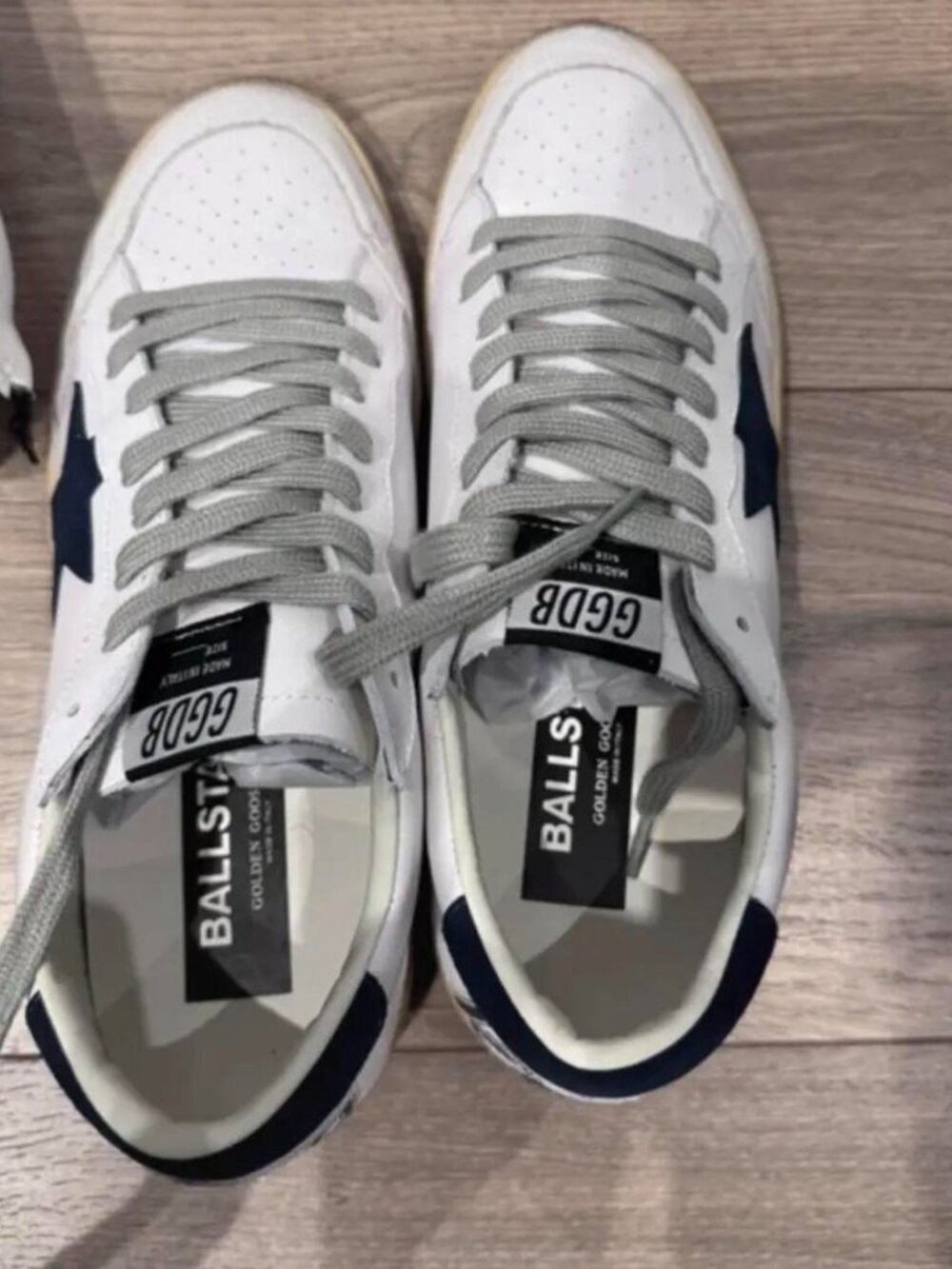 Golden Goose Ballstar trainers - Picture 4 of 4